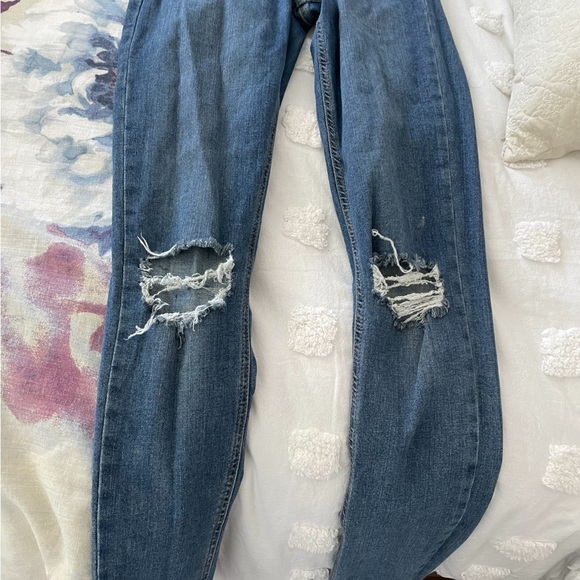 Topshop Jamie jeans! Mid wash. Tall length - Picture 3 of 4